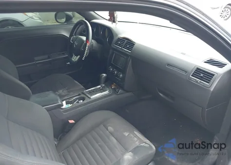 2013 Dodge Challenger Sxt из США, поврежденный, VIN 2C3CDYAG6DH607747